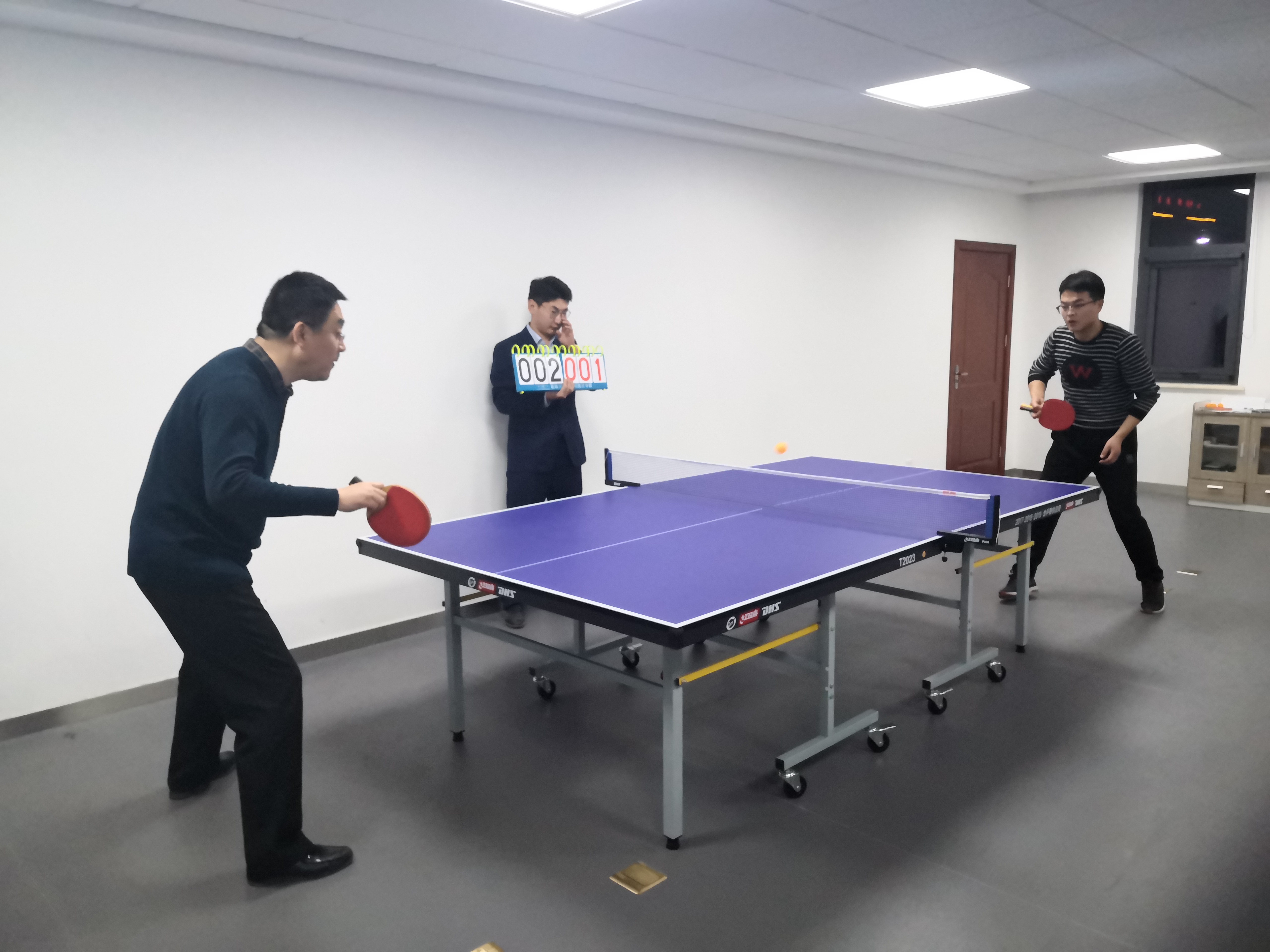 泓源公司舉辦“慶元旦、迎新春”職工乒乓球臺球比賽(圖2)